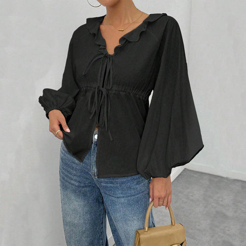 Chemisier style blouse pour femmes avec des manches volumineuses et des détails en volants Chic & Stil
