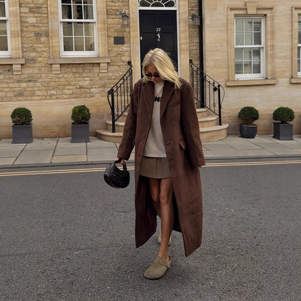 Women's Maxi Long Boxy Coat made of Teddy Faux Fur with Notched Collar and Pockets Amarae