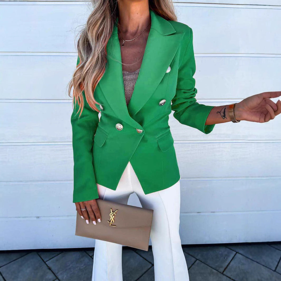Veste blazer femme mode avec fermeture à double boutonnage et accents élégants Chic & Stil