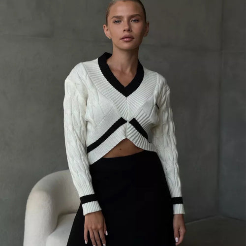 Short knitted sweater for women with V-neck and contrasting stripes Amarae