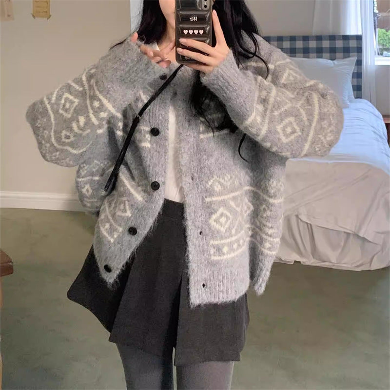 Cardigan décontracté pour femmes avec un motif unique et un matériau doux Chic & Stil