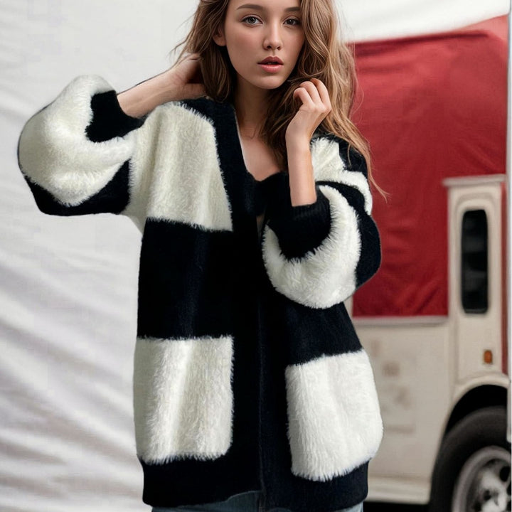 Ladies Chunky Knit Cardigan with Striped Pattern Fashion Lune London