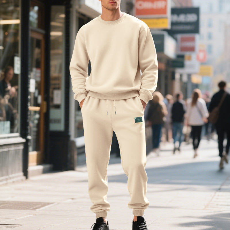 Casual sporty set for men with round neck and elastic waistband Lune London