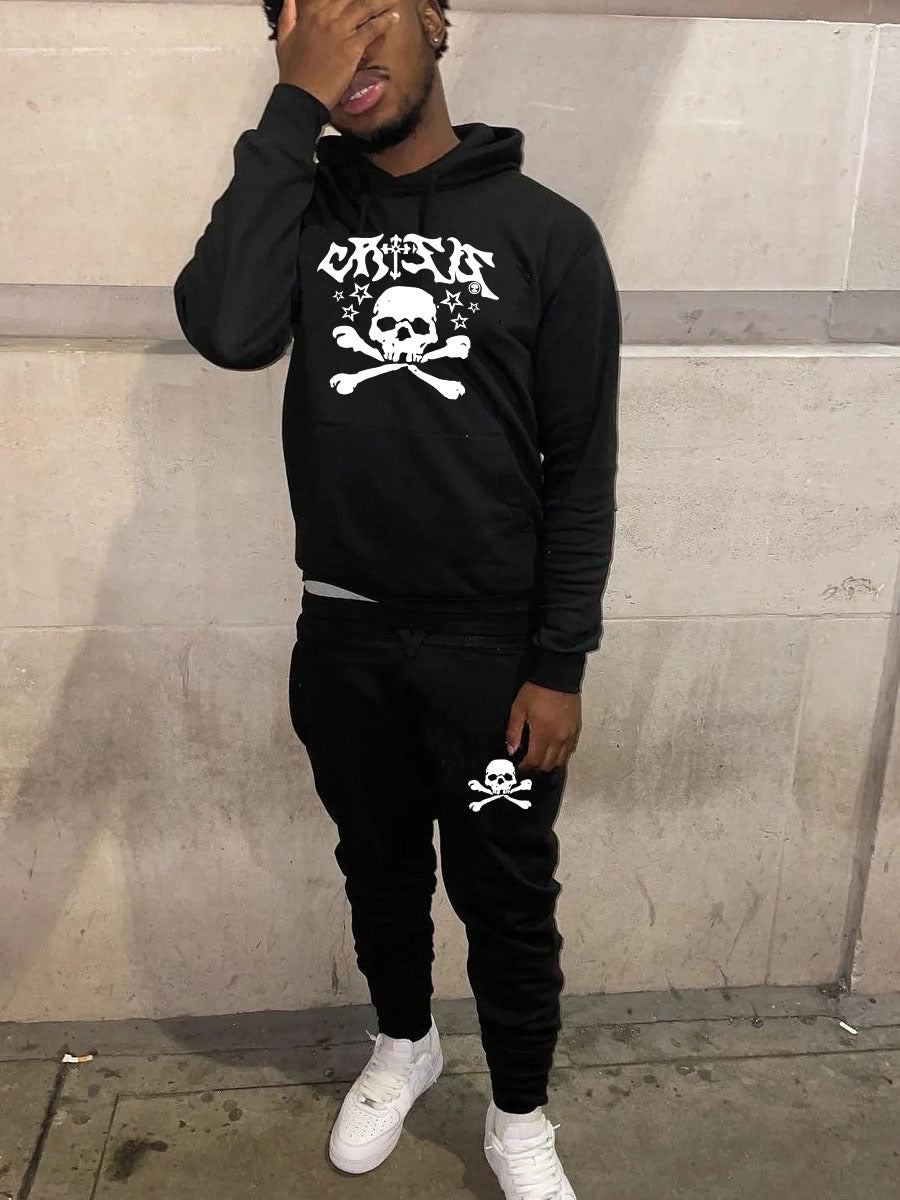 Men's hoodie and jogger set with a catchy skull design Lune London