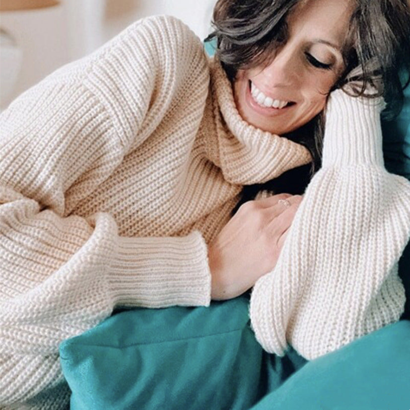 Ladies Comfortable Chunky Sweater with Turtleneck and Textured Knit Lune London