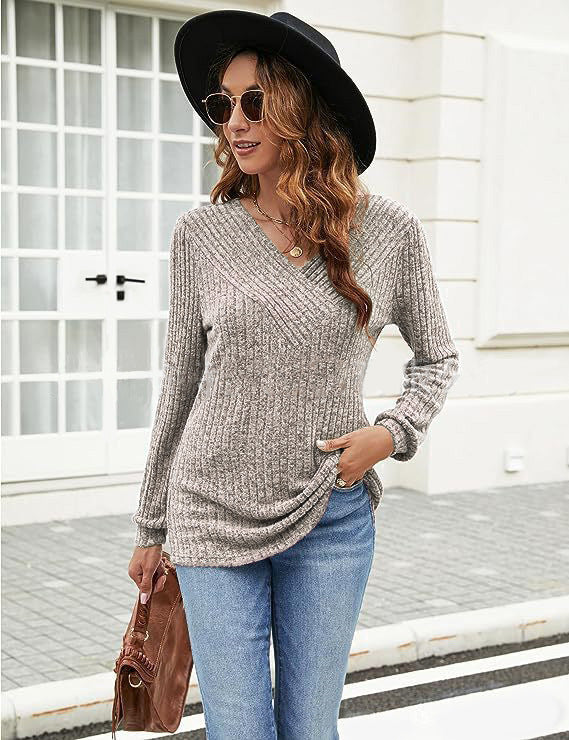 Women V-neck long sleeve ribbed texture sweater with comfortable fit Lune London