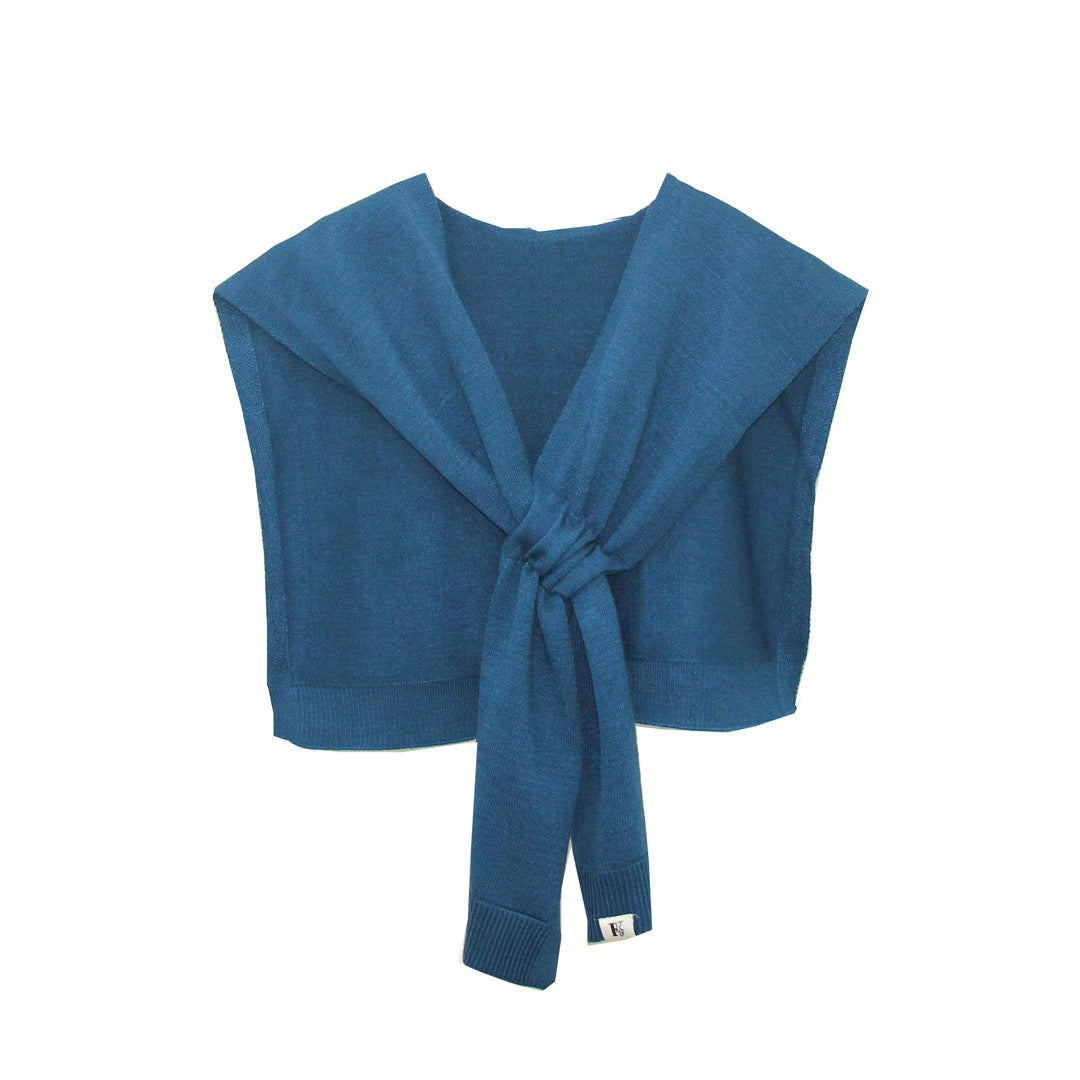 Women knitted scarf elegant Lune London