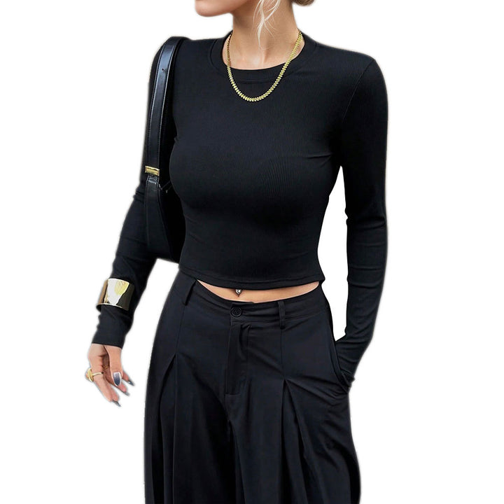 Chemise à manches longues pour femmes avec une élégante structure côtelée et une coupe près du corps Chic & Stil