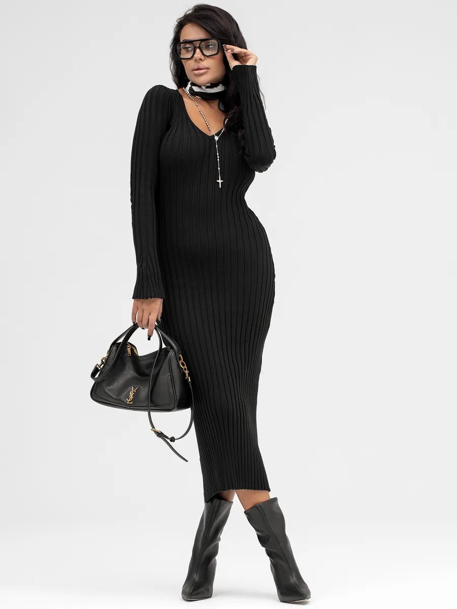 Knit dress for women with deep V-neckline and elegant ribbed details Lune London