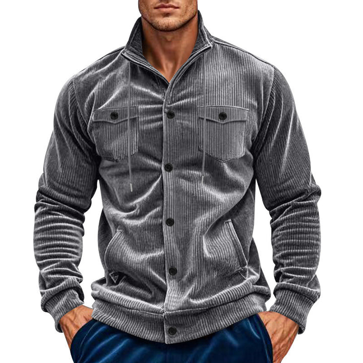 Velvet jacket for men with practical chest pockets Lune London