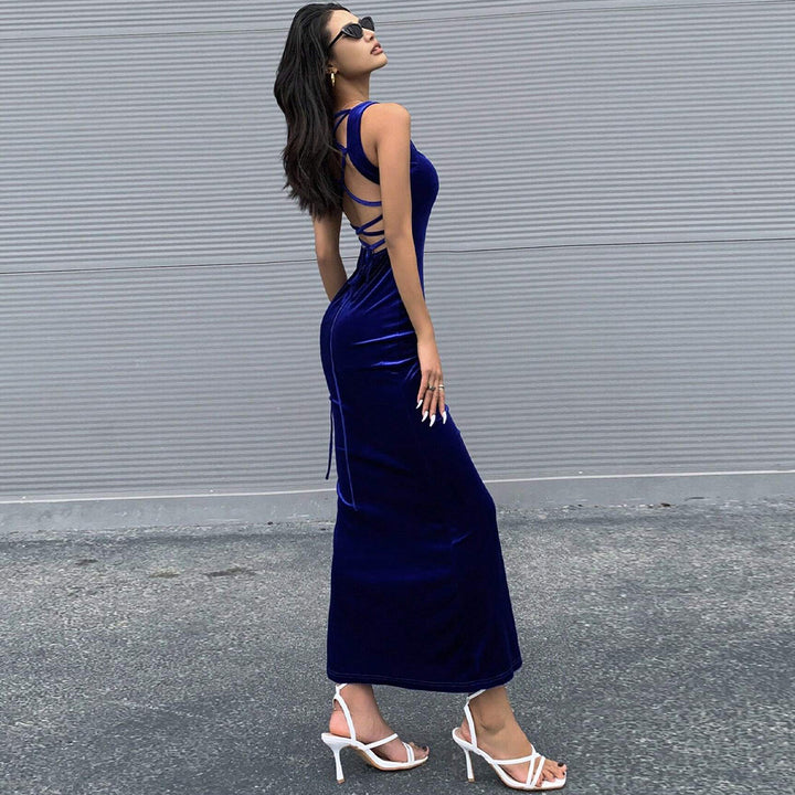 Robe maxi élégante pour femmes en velours luxueux avec décolleté carré élégant Chic & Stil