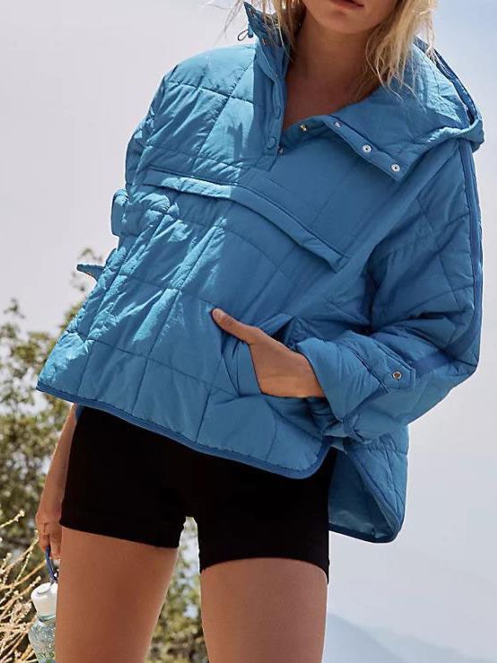Ladies casual quilted jacket with hood and side pockets Lune London