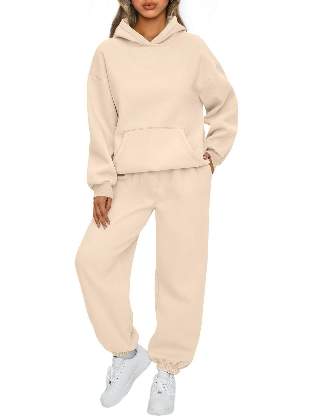 Lune London comfortable women's hoodie and jogger pants set