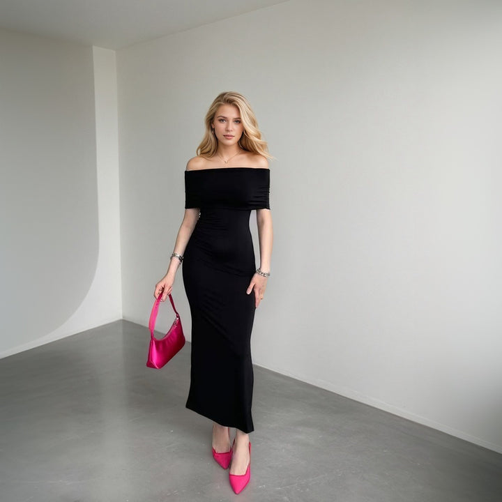 Robe maxi pour femmes avec une coupe hors-épaule et une fente élégante Chic & Stil