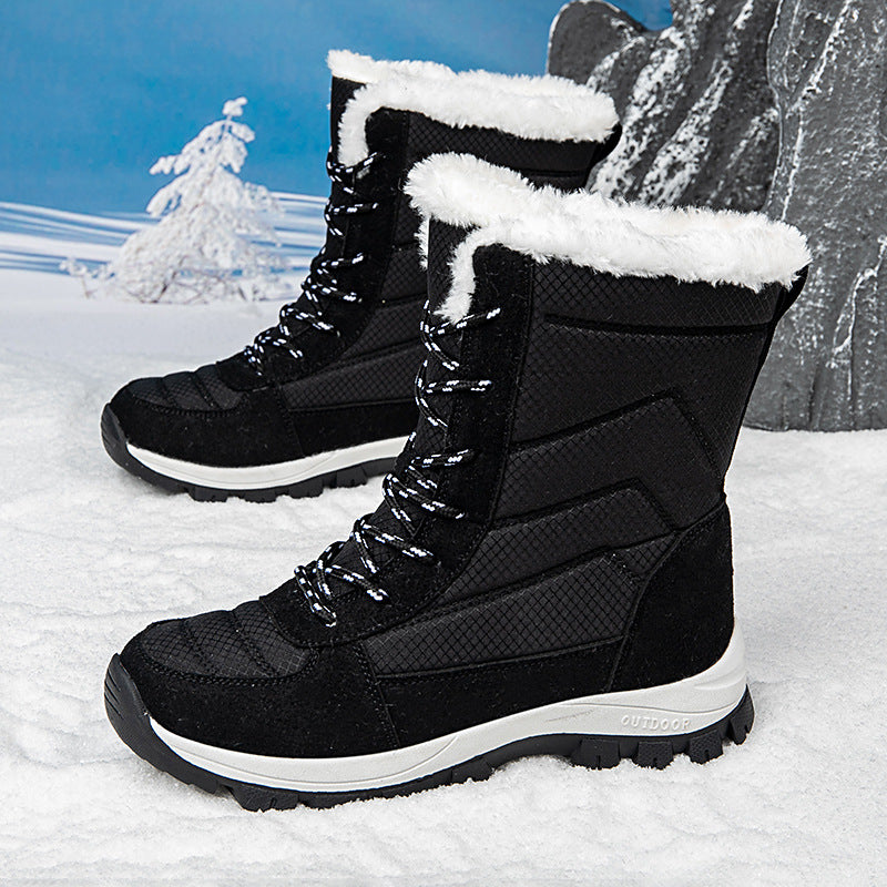 Women's winter boots with non-slip sole and insulated inner lining Lune London