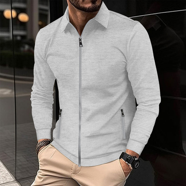 Lightweight transition jacket for men with a practical zipper Lune London