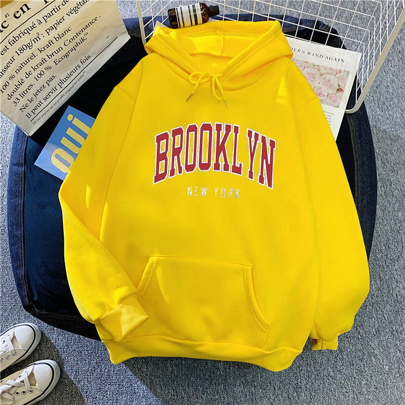 Women's hoodie with stylish Brooklyn print Chic & Stil
