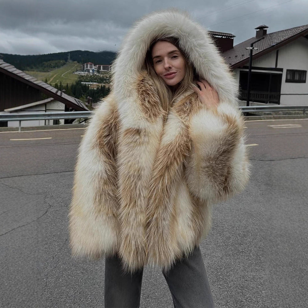 Ladies luxurious short-cut faux fur bomber with voluminous shawl collar and contrasting fur accents Amarae