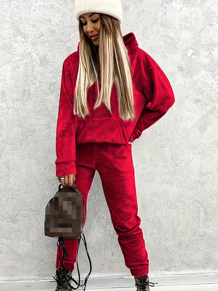 Women's sporty lounge set with hoodie and pants Lune London