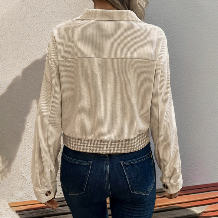 Trendy checkered jacket for women with pockets Lune London