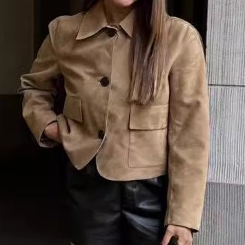 Trendy suede jacket for women with practical pockets Lune London