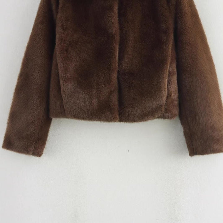 Ladies faux fur jacket with classic lapels and soft interior Amarae