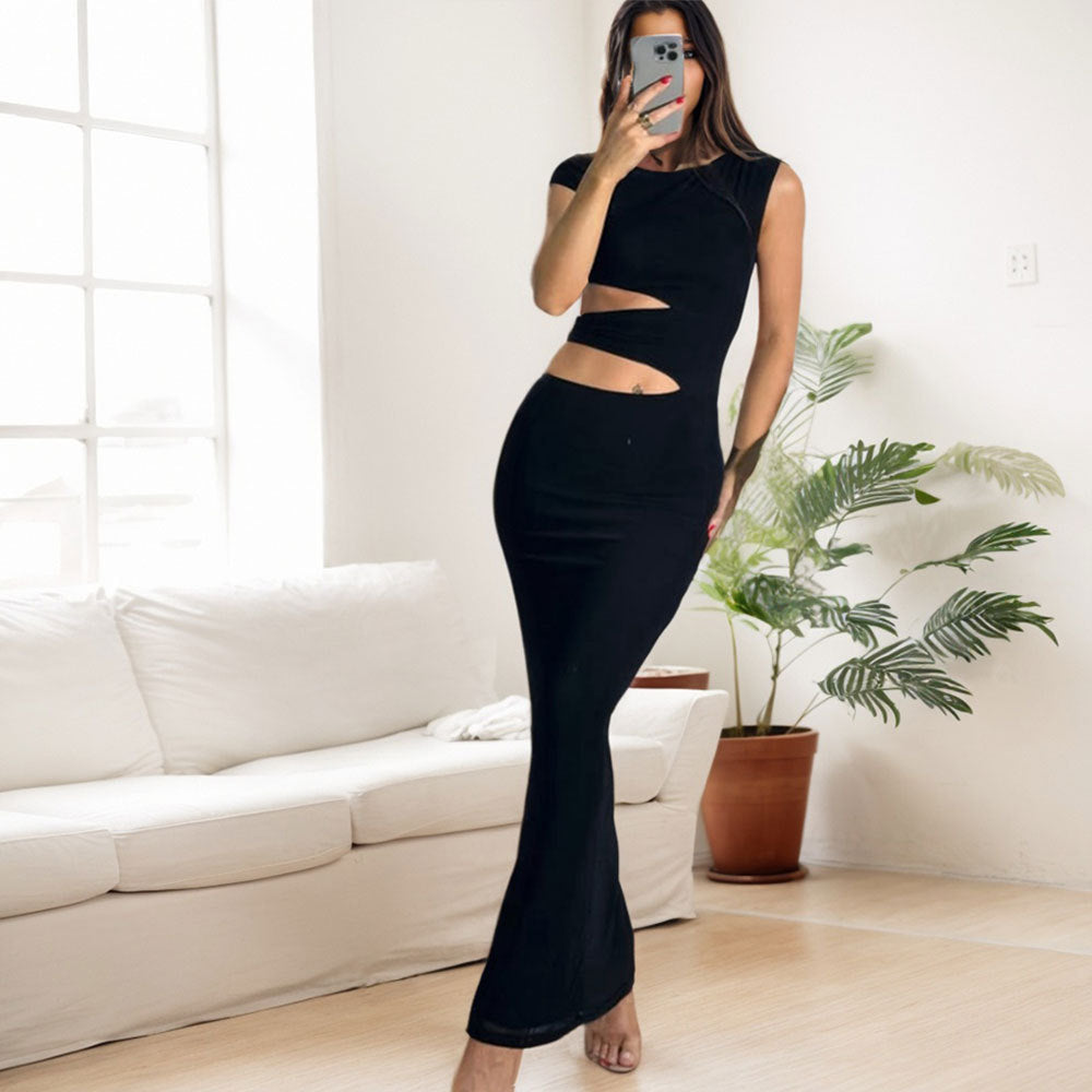 Robe maxi ajustée pour femmes avec design à découpe asymétrique Chic & Stil