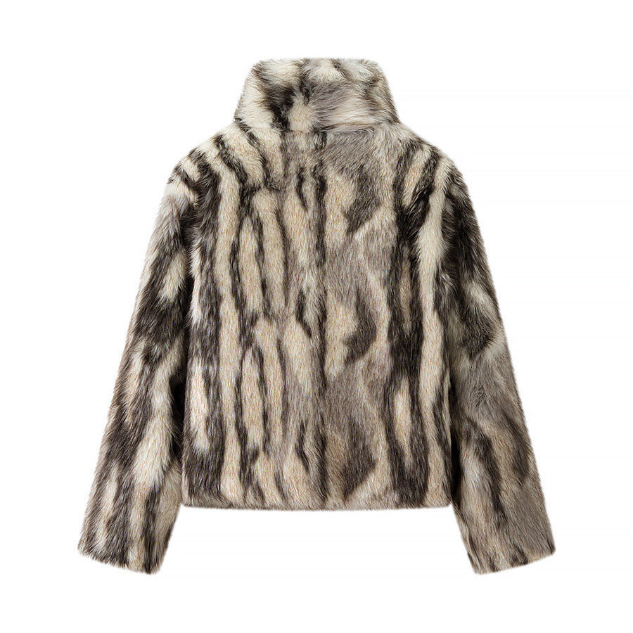 Women's Short Cut Faux Fur Jacket with Contrasting Spot Pattern and Stand Collar Amarae