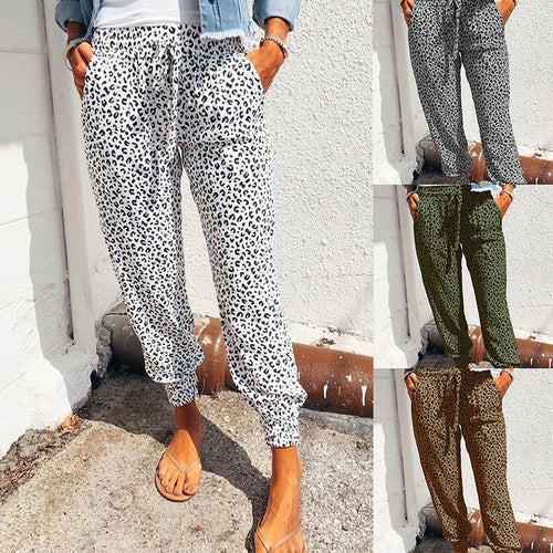 Elegant leisure pants for women with elastic waist and animal print Amarae