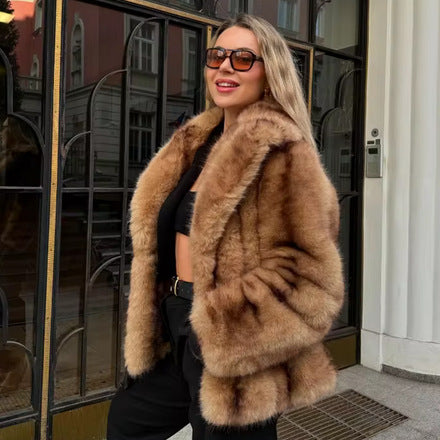 Lune London Women's Faux Fur Coat