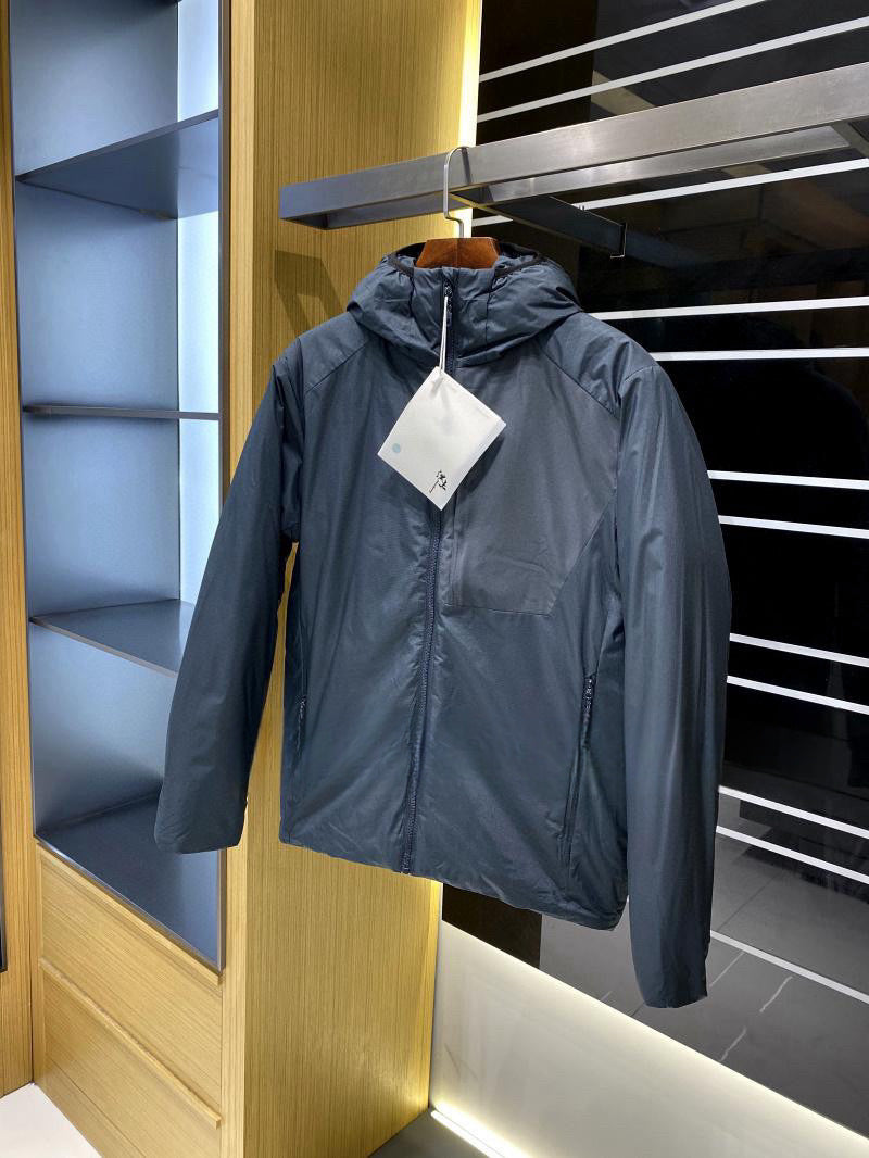 Women Lightweight Padded Hooded Jacket with Minimalist Outdoor Insulation Amarae