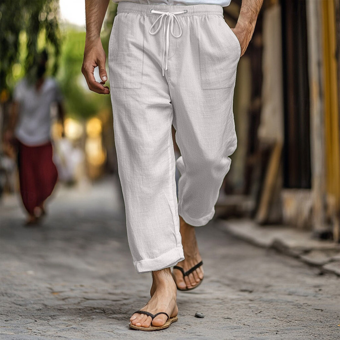 Casual and breathable linen pants for men with elastic waistband and practical side pockets Lune London
