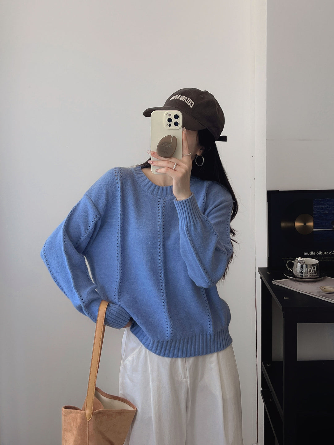 Pull en tricot épais pour femmes avec des détails structurels modernes et une coupe décontractée Chic & Stil