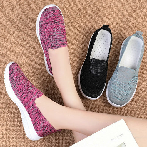 Women's slip-on sports sneakers with breathable material upper and non-slip sole Amarae