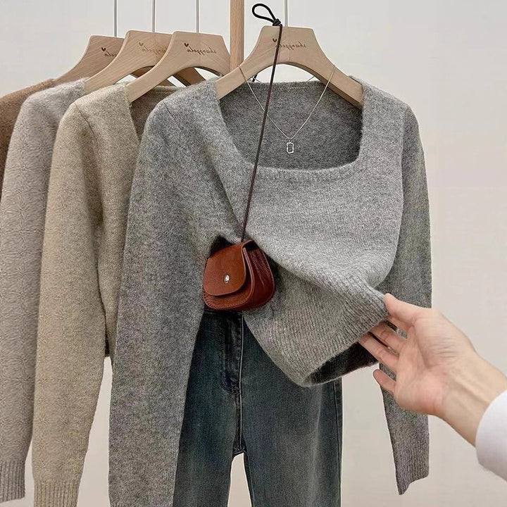 Pull féminin tendance avec encolure ronde large et texture fine Chic & Stil