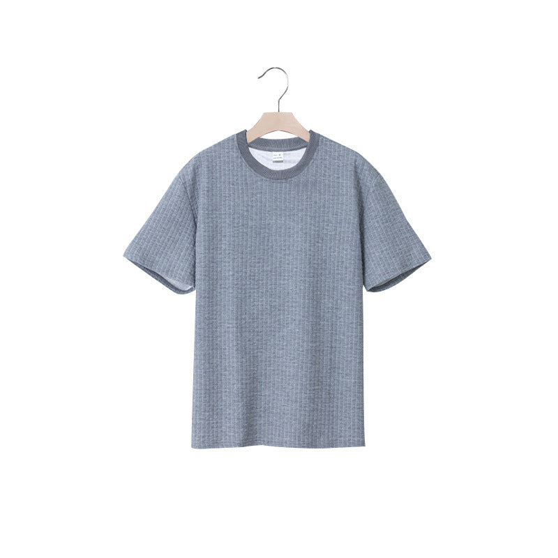Casual men's t-shirt made of breathable cotton with textured design Lune London