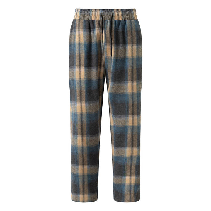 Comfortable flannel pants for men with practical side pockets and elastic waist Lune London
