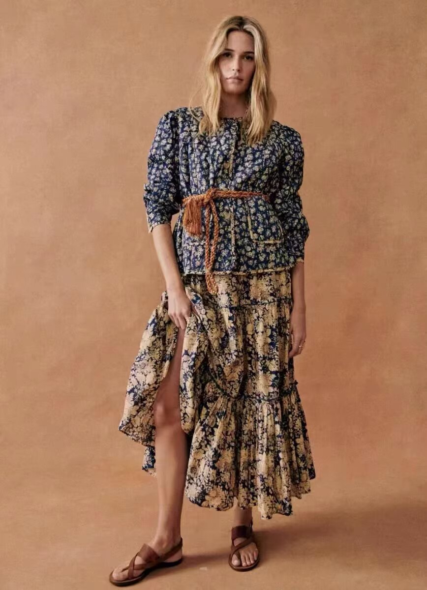 Veste matelassée pour femmes avec motif floral et poches pratiques Chic & Stil
