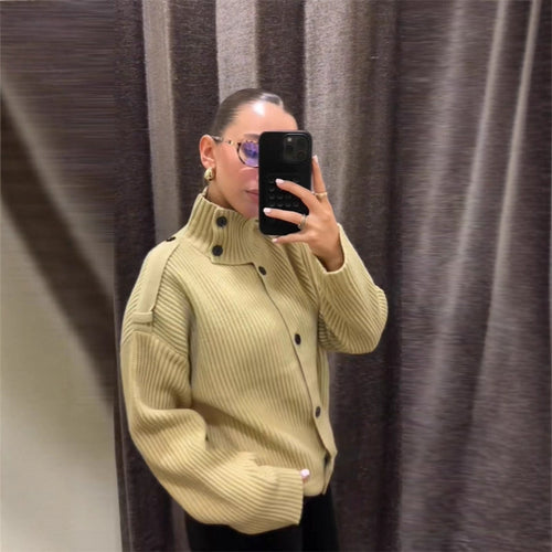 Cardigan oversize pour femmes avec col montant Chic & Stil