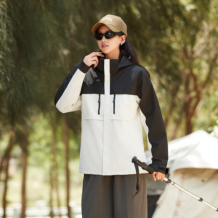 Men's technical outdoor jacket with hood, water-repellent membrane and multifunctional zip pockets Amarae