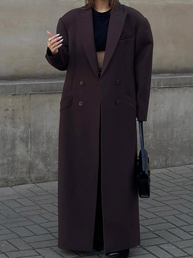 Oversized women’s coat jacket with double row of buttons and wide shoulders Lune London