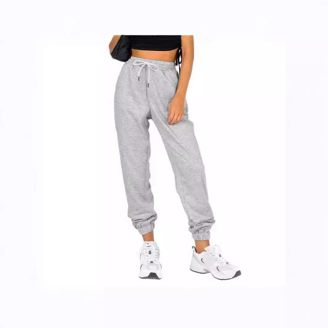 Women's training pants with elastic waist and relaxed fit Lune London