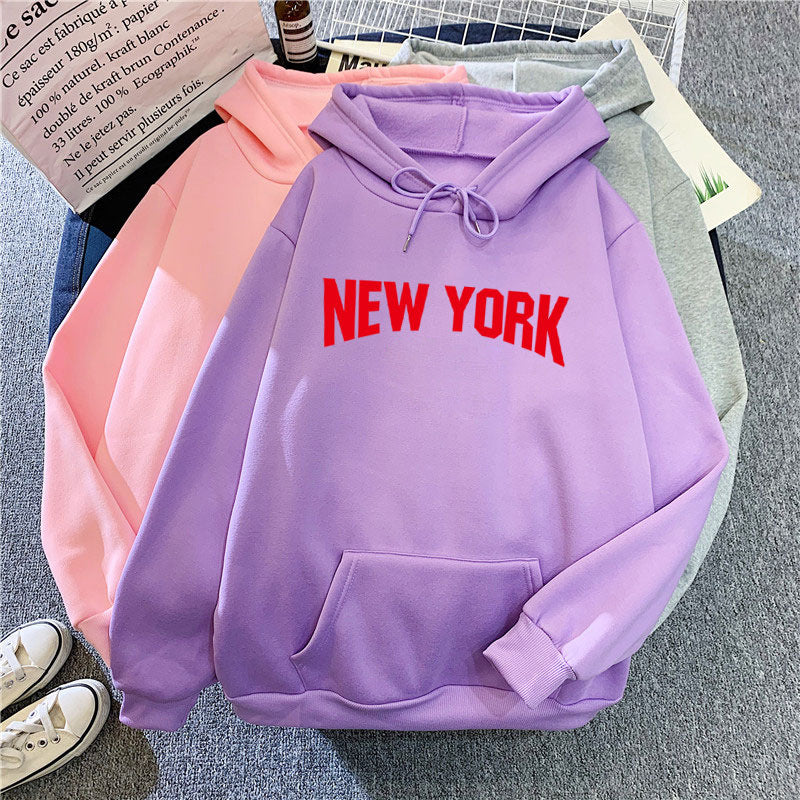 Women's hoodie with stylish New York design Chic & Stil