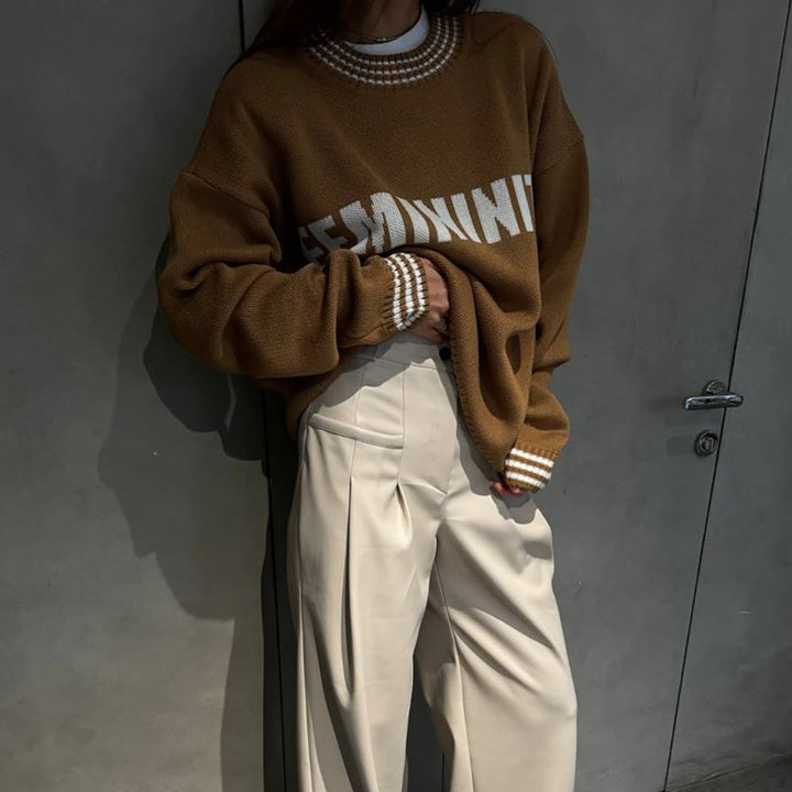 Oversized knit sweater for women with graphic print Lune London