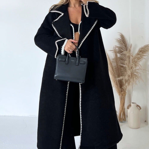 Ladies elegant and comfortable coat with fine contrasting stitches Amarae