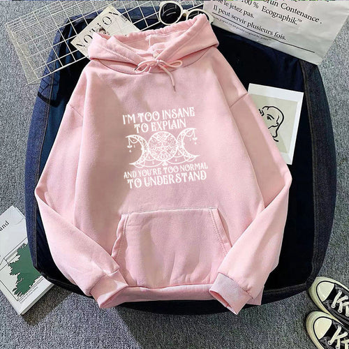 Women's hoodie with creative lettering and cozy fleece lining Chic & Stil