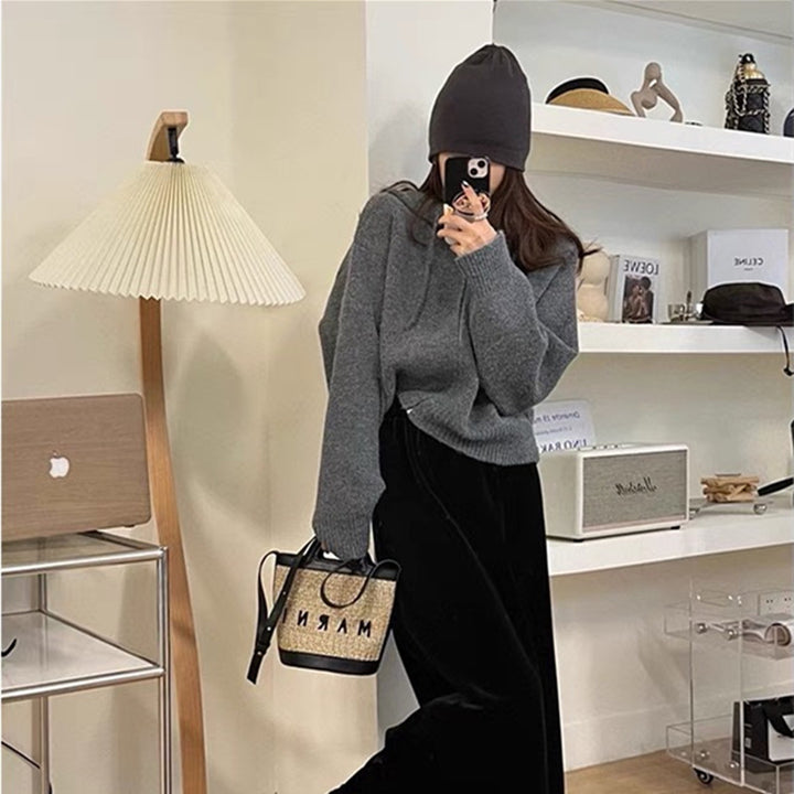 Haut de survêtement court pour femmes avec fermeture éclair complète et capuche Chic & Stil