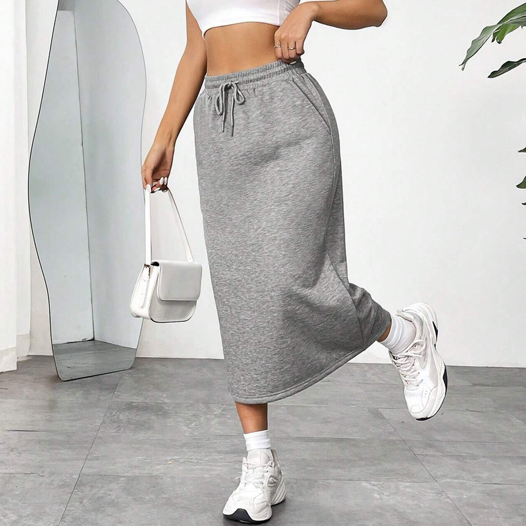 Casual jersey skirt for women with elastic waist Lune London