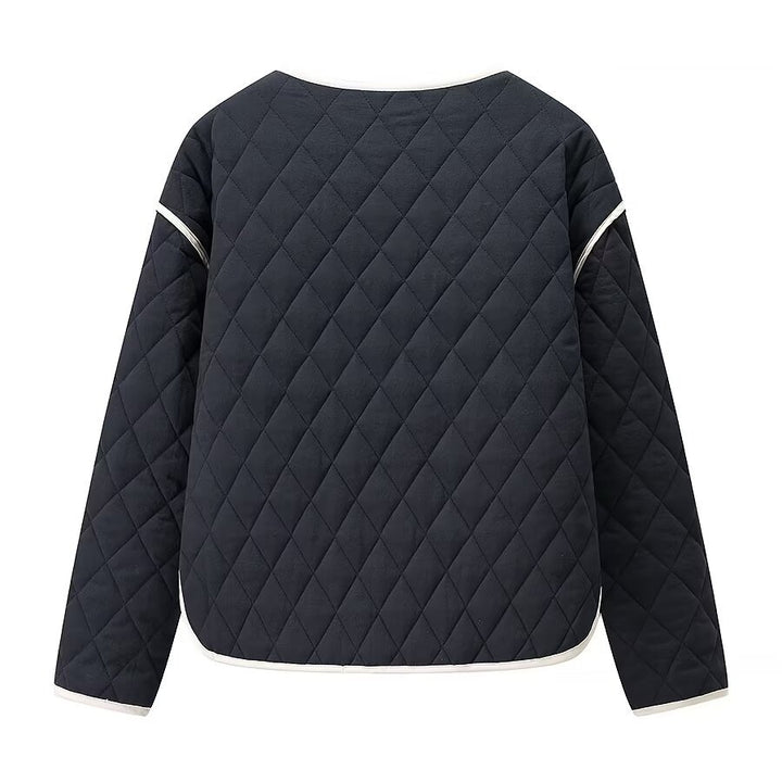 Ladies quilted jacket with elegant button closure Lune London