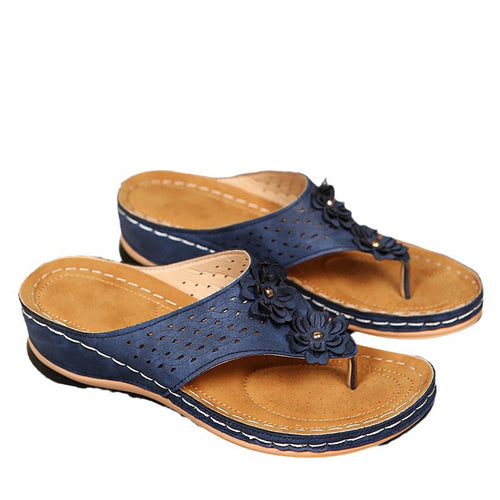Strappy sandals for ladies with an elegant floral appliqué and anatomical foot support Amarae